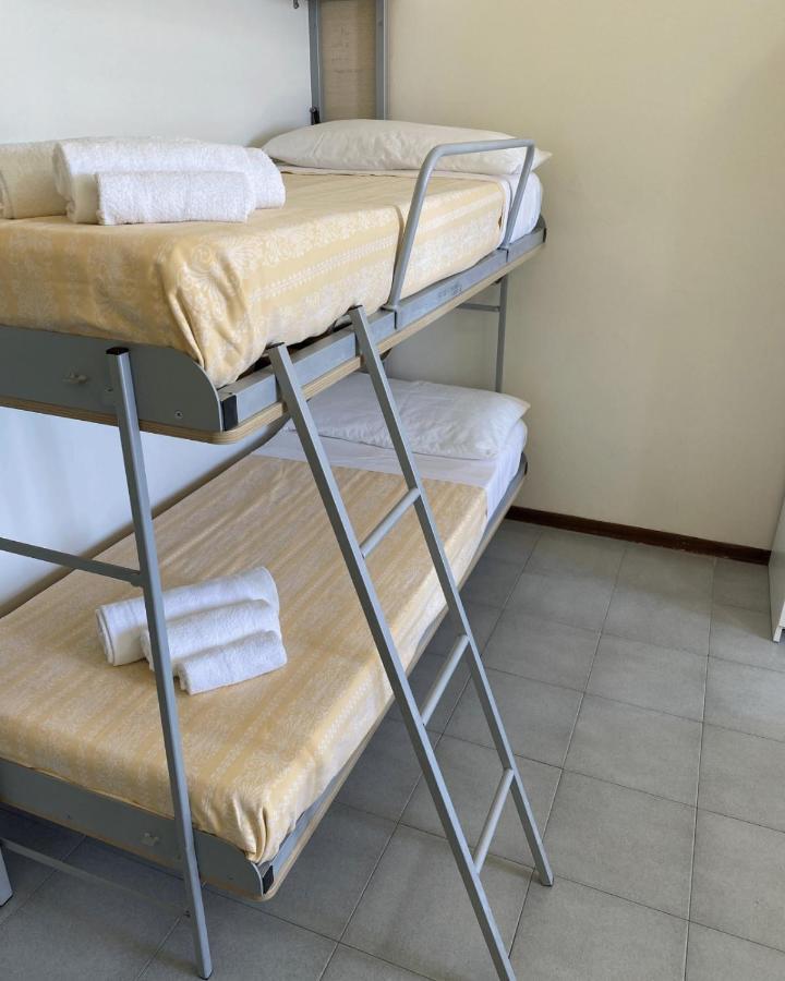 Hotel Flying Πέζαρο Εξωτερικό φωτογραφία