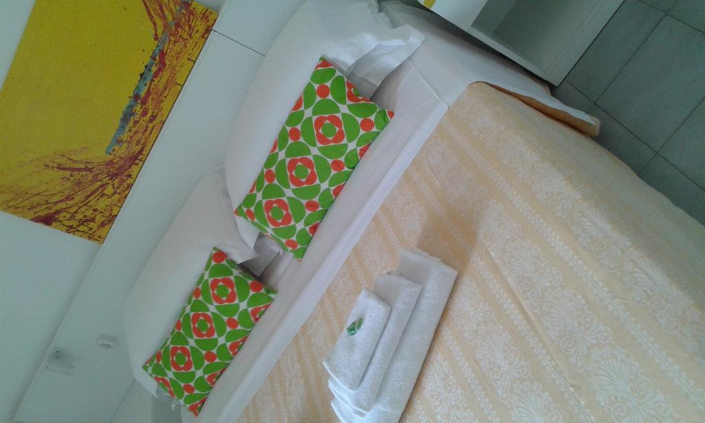 Hotel Flying Πέζαρο Εξωτερικό φωτογραφία